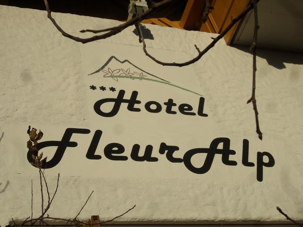 Hotel Fleuralp Cermes Exterior photo